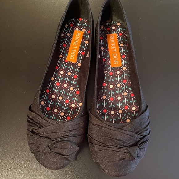 2 pair bundle of Women’s dressy Ballet flats - Picture 6 of 9